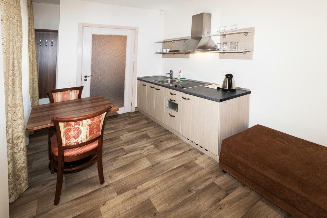 Guest House & Villa Astoma Παλάγκα Εξωτερικό φωτογραφία